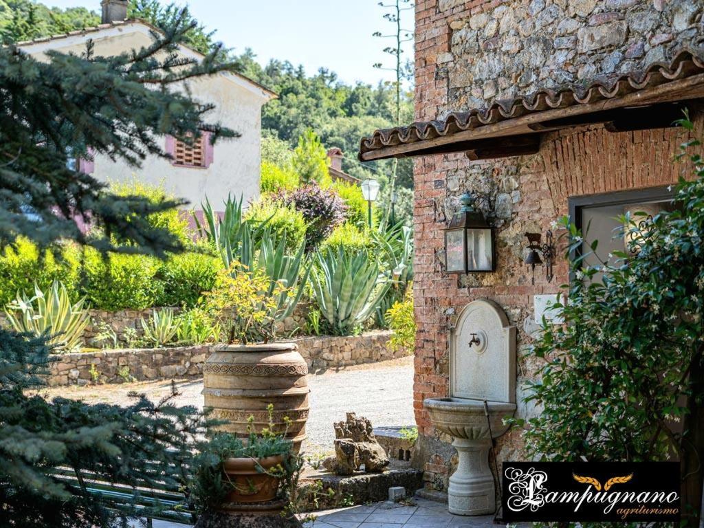 Agriturismo Lampugnano 帕贾尼克 外观 照片