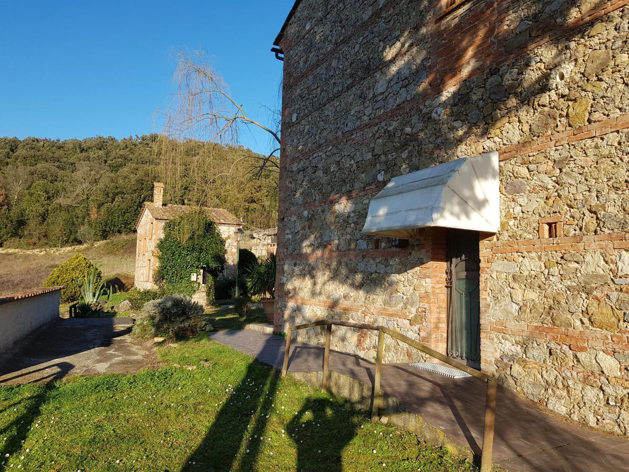 Agriturismo Lampugnano 帕贾尼克 外观 照片